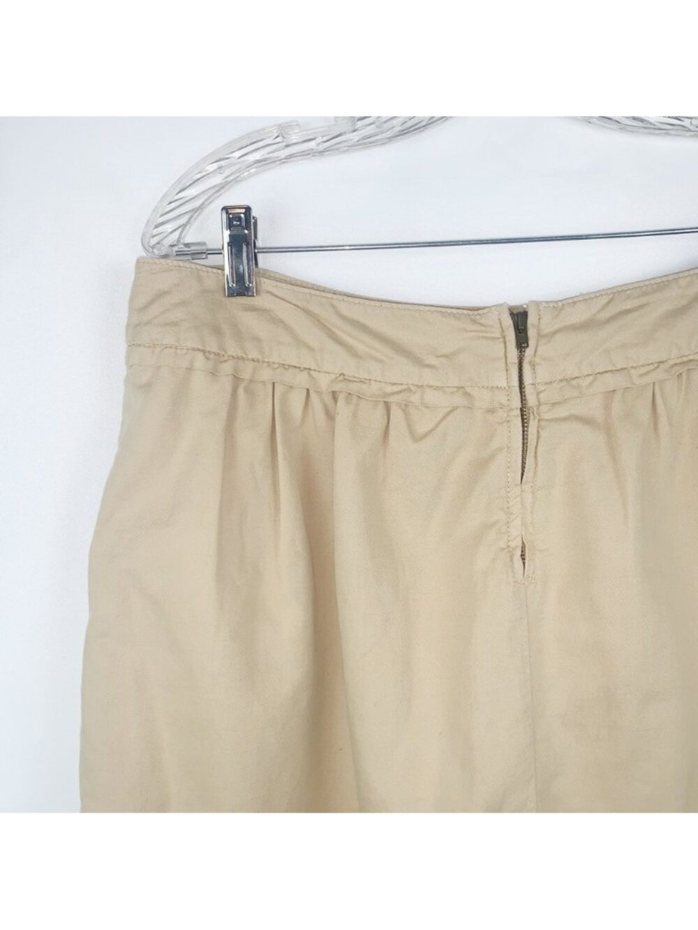 Short Skirt - Picture 4 of 4